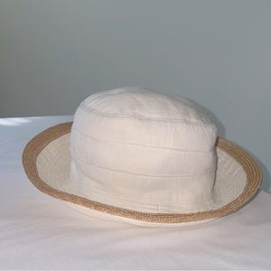 Authentic vintage Hermes Linen hat with straw trim
